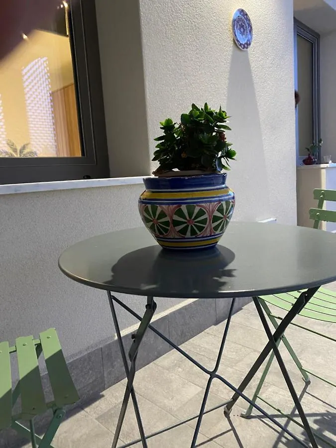 Affittacamere Solus B&B Casteldaccia Italia