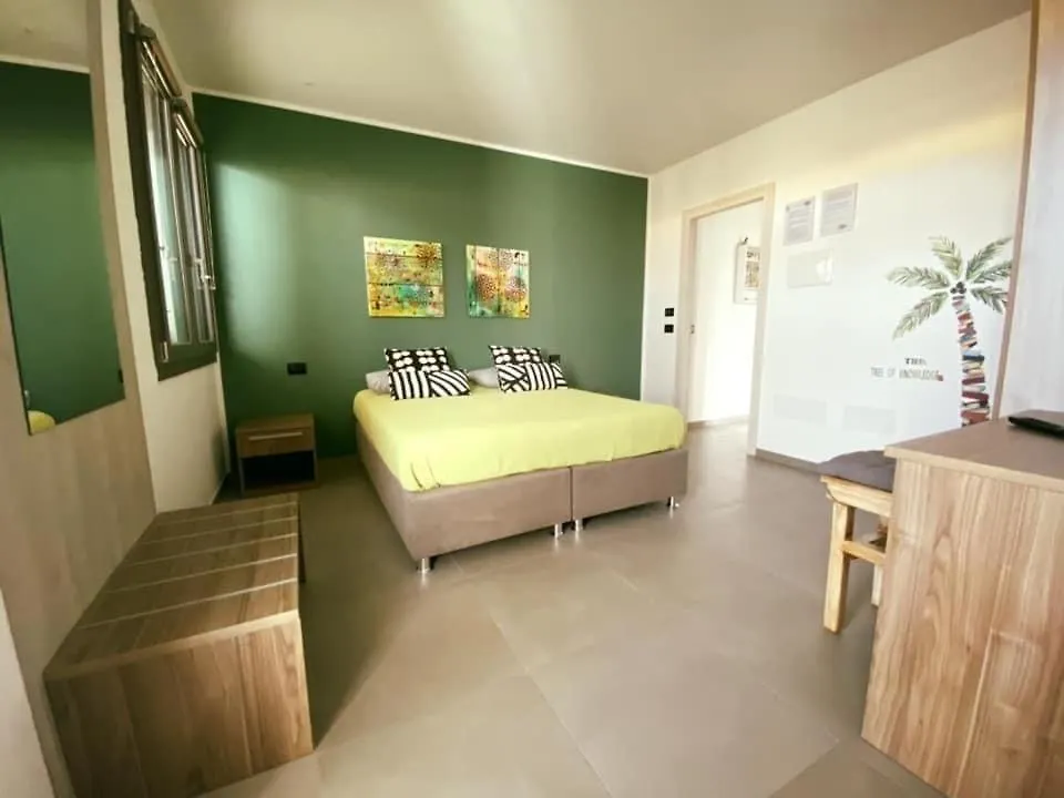 Solus B&B Casteldaccia Bed & Breakfast