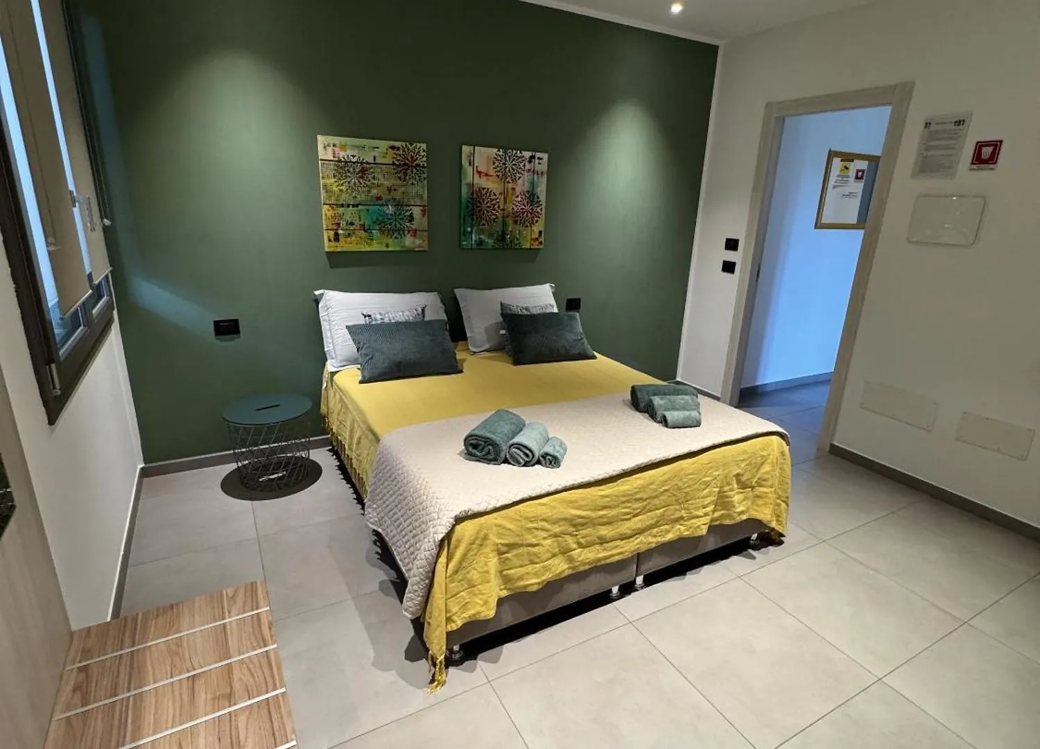 Solus B&B Casteldaccia 0*,