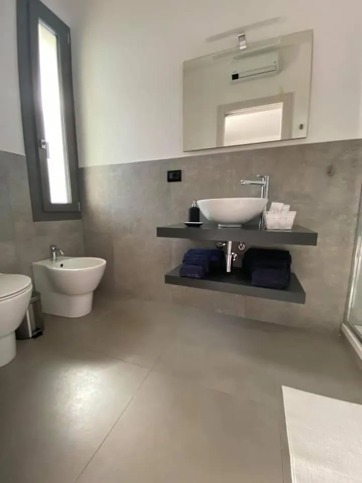 Solus B&B Casteldaccia 0*,  Italy